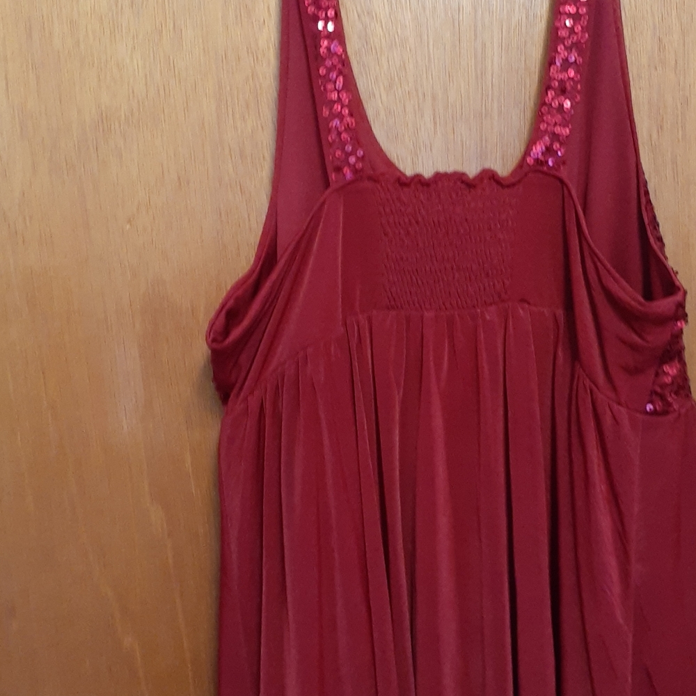 Dress - Picture 3 of 3